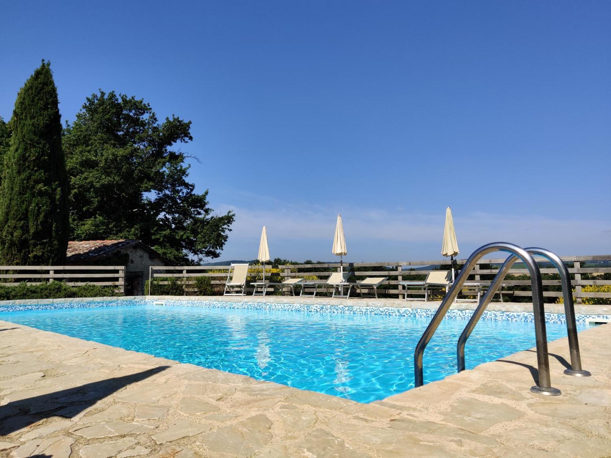 Fattoria Agriturismo Nerbona Casole dʼElsa Εξωτερικό φωτογραφία