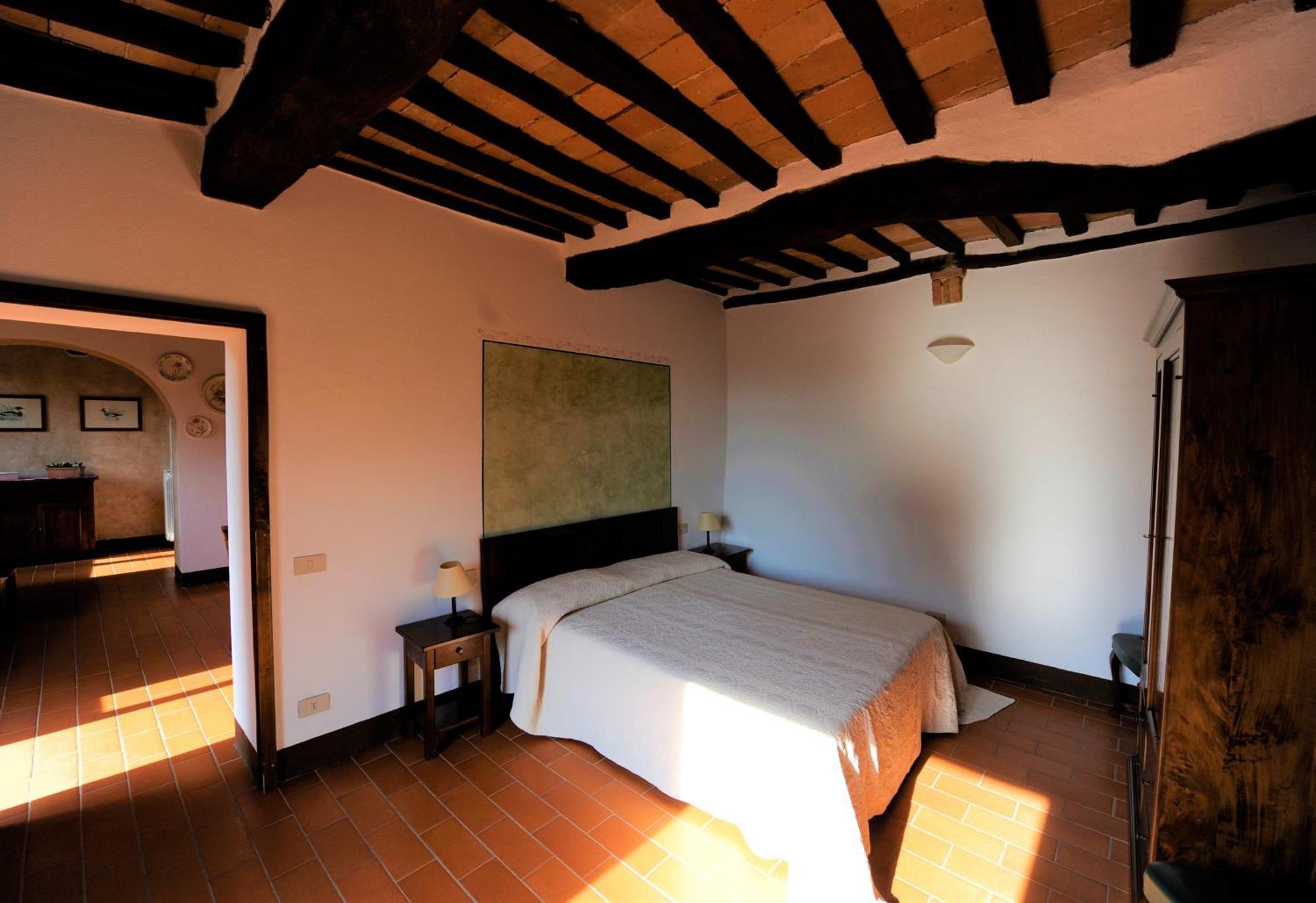 Fattoria Agriturismo Nerbona Casole dʼElsa Εξωτερικό φωτογραφία