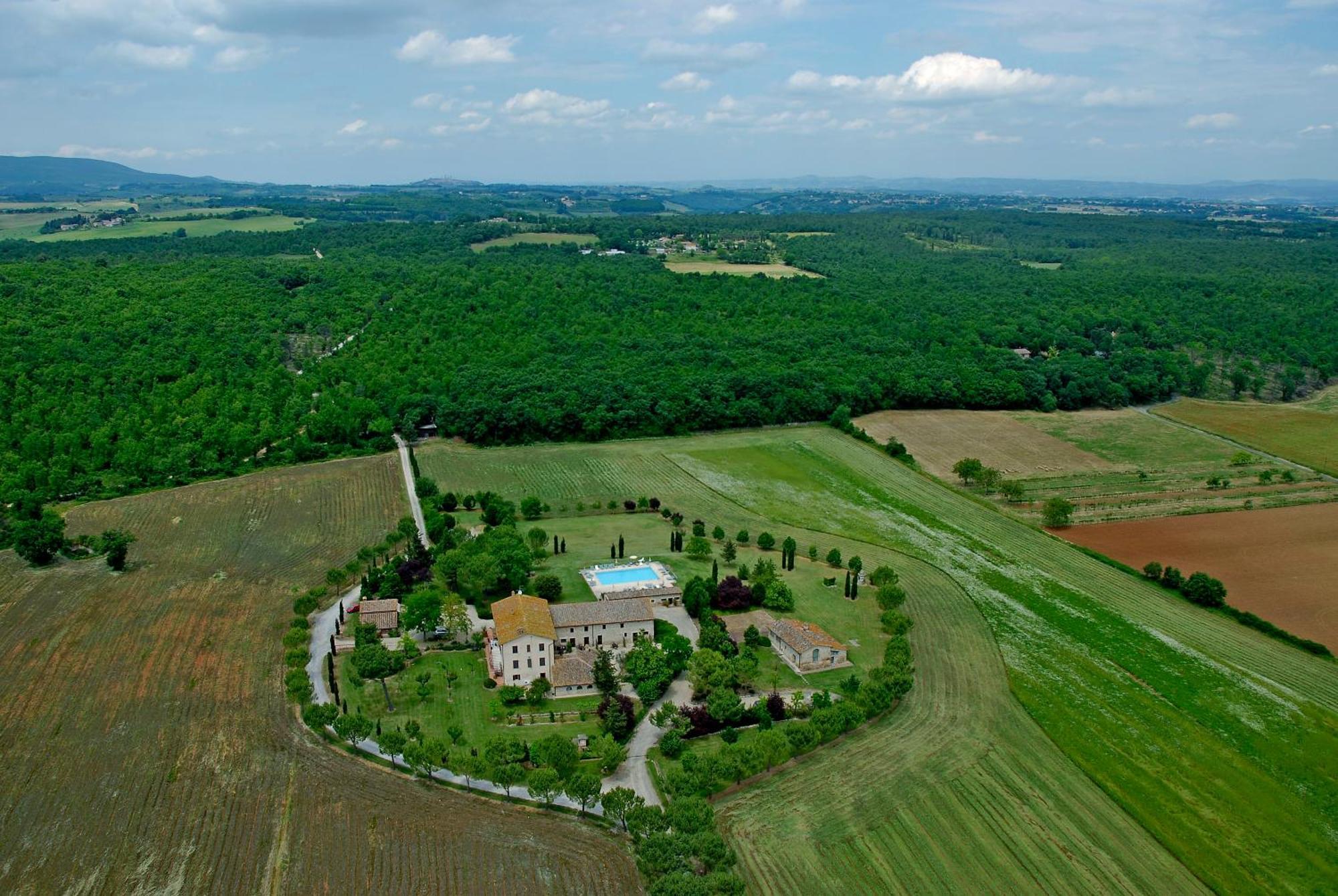 Fattoria Agriturismo Nerbona Casole dʼElsa Εξωτερικό φωτογραφία